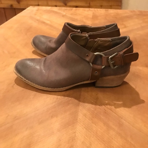 Very Volatile booties - Picture 5 of 7